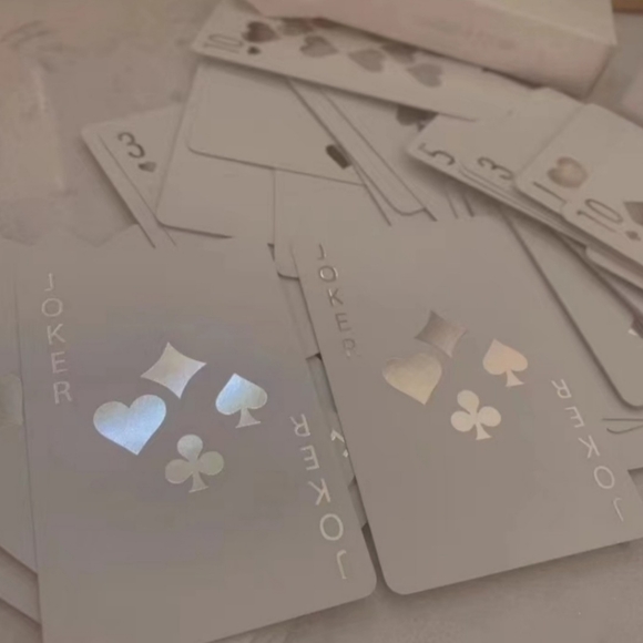 DIOR JOY Beaute playing cards - Picture 10 of 11